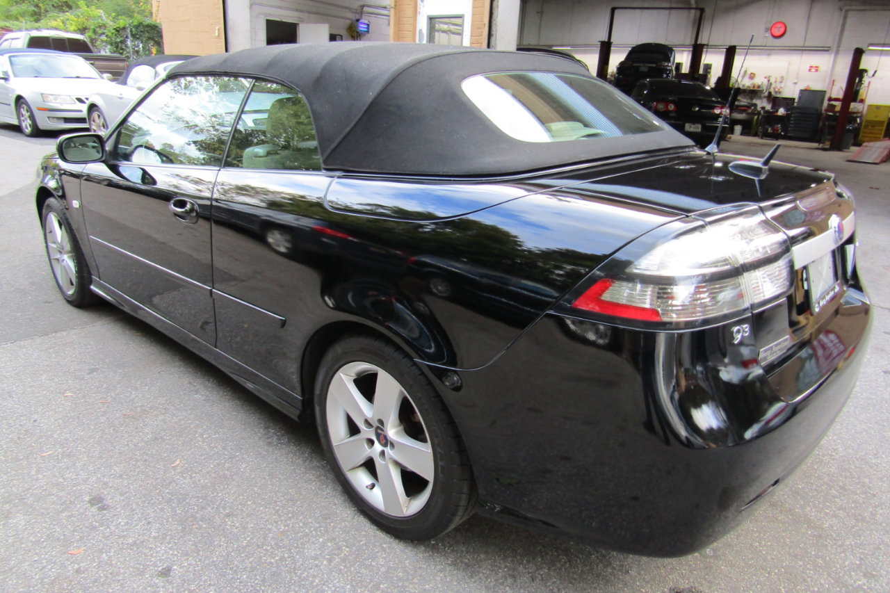 Used 2009 Saab 9-3 2.0T image 3