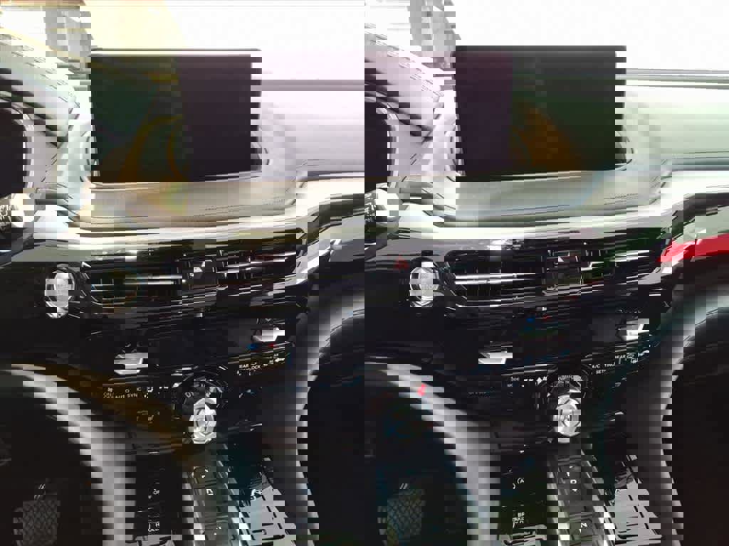 Used 2024 Acura MDX SH-AWD w/ Technology Package image 12