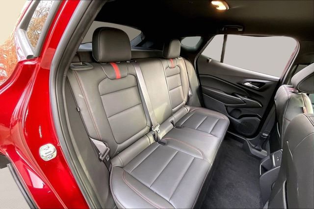 Used 2025 Chevrolet Trax RS w/ Driver Confidence Package image 17