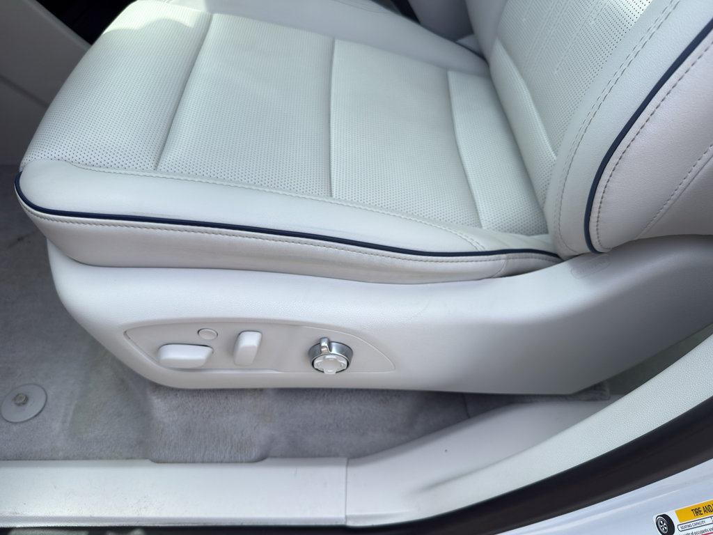 Certified 2025 Buick Enclave Avenir w/ Super Cruise Package FWD image 14