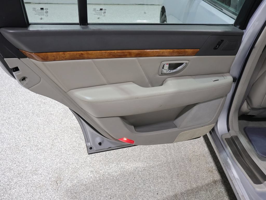 Used 2006 Kia Amanti FWD image 20
