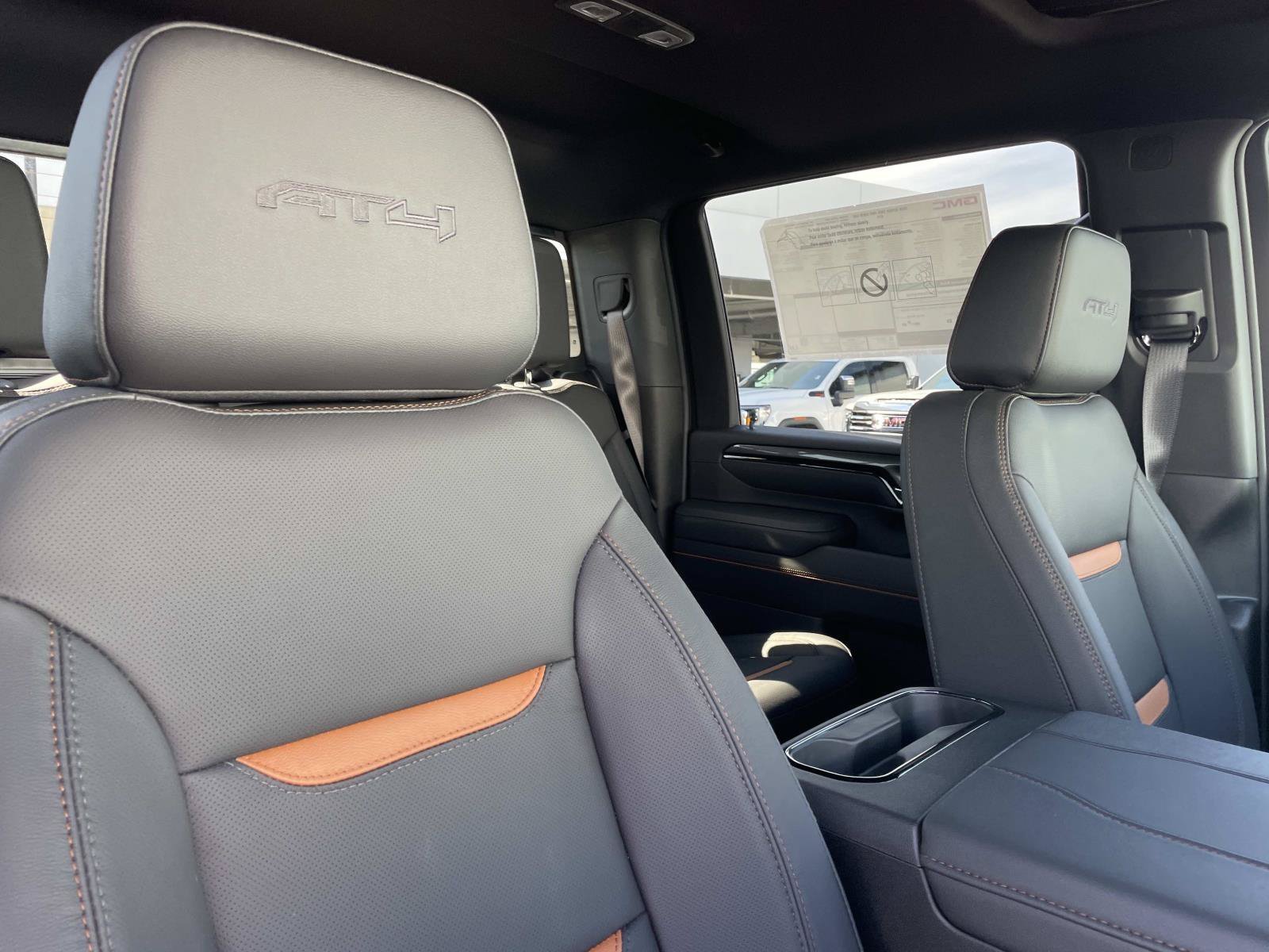 New 2026 GMC Sierra 2500 AT4 w/ AT4 Premium Plus Package AWD/4WD image 28