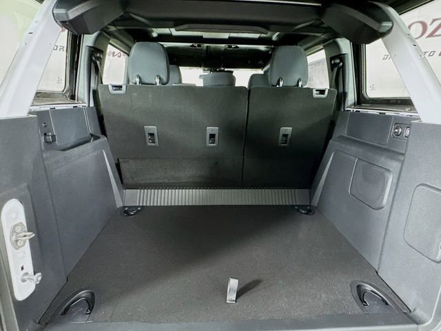 New 2025 Ford Bronco 4-Door image 27