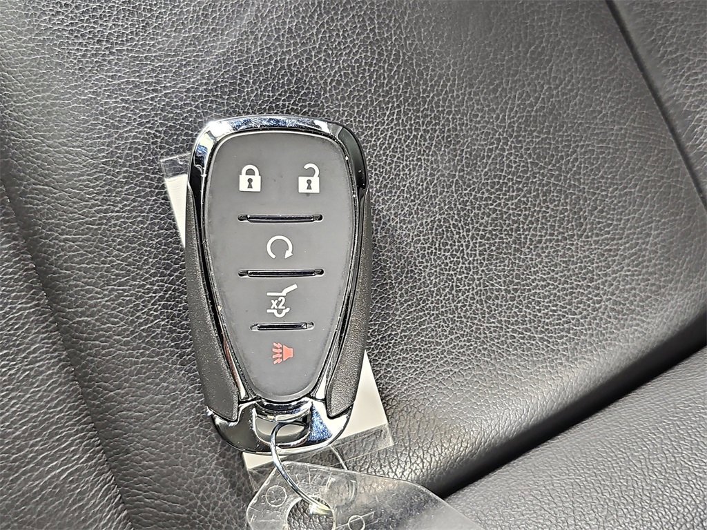 Certified 2023 Chevrolet Traverse LT image 41