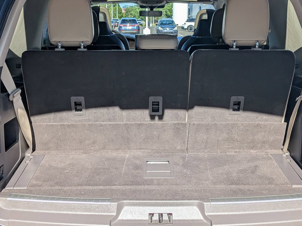 Used 2022 Lincoln Navigator Reserve AWD/4WD image 7