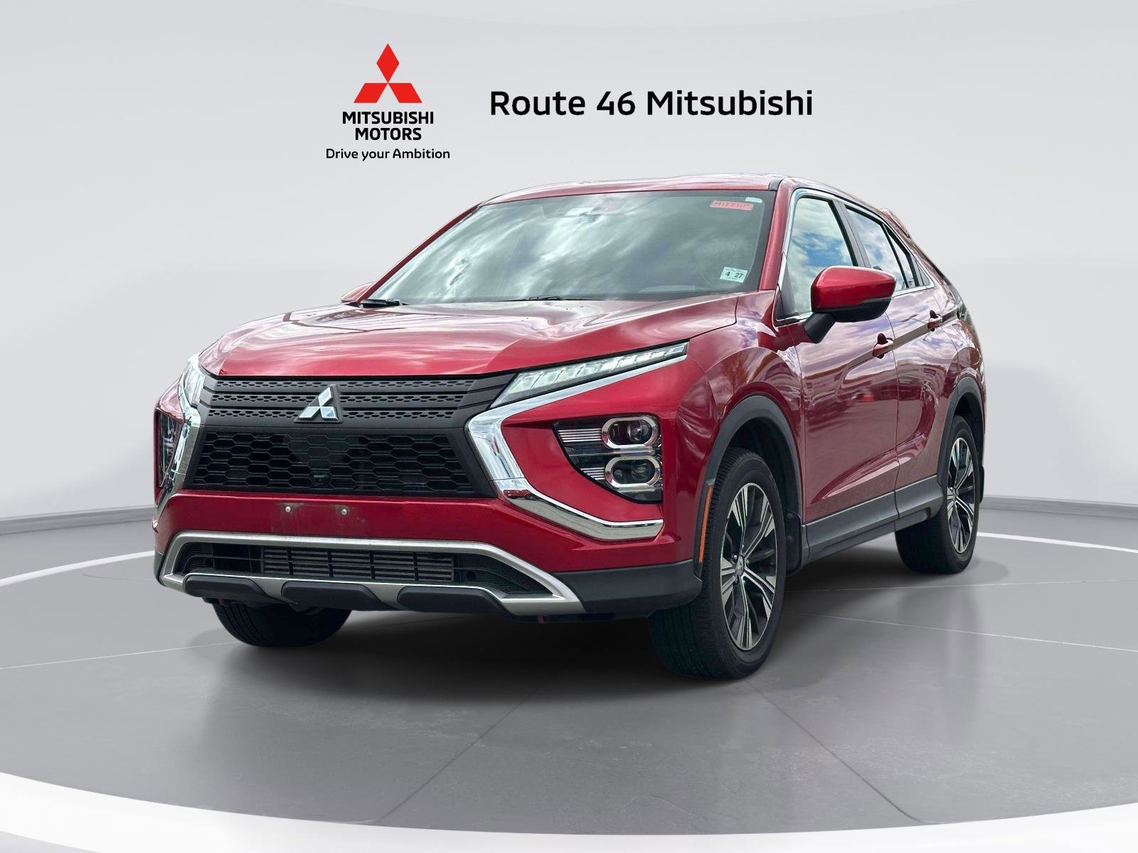 Used 2022 Mitsubishi Eclipse Cross SEL AWD/4WD image 2