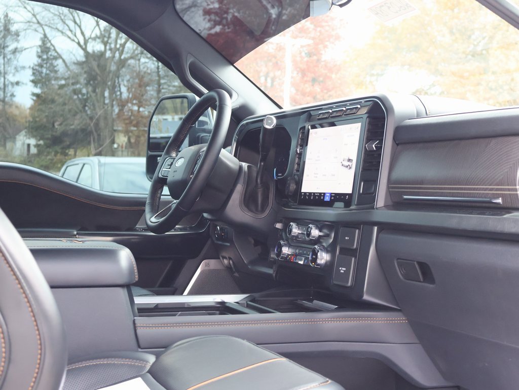 Used 2023 Ford F250 Platinum w/ FX4 Off-Road Package image 42