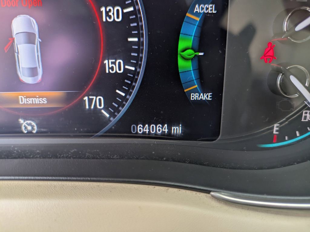 Used 2014 Buick LaCrosse image 26