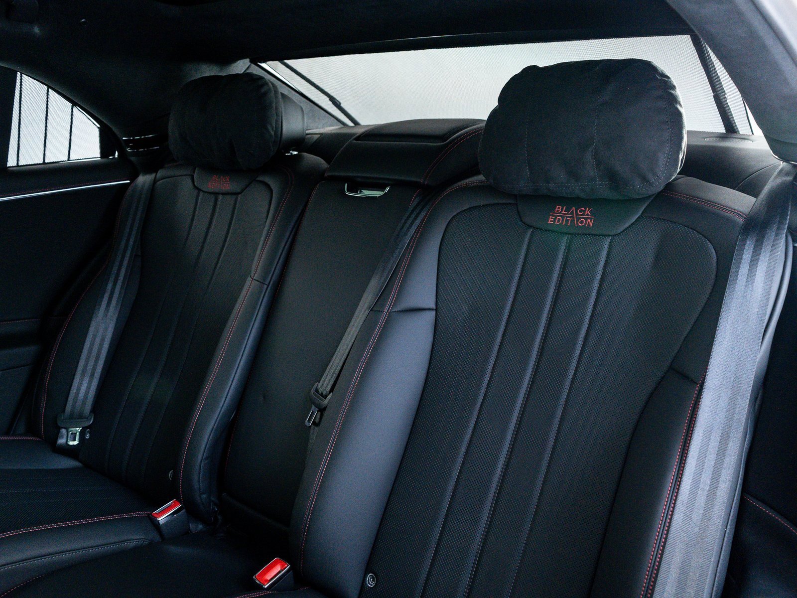 New 2025 Bentley Flying Spur Plug-In Hybrid image 23