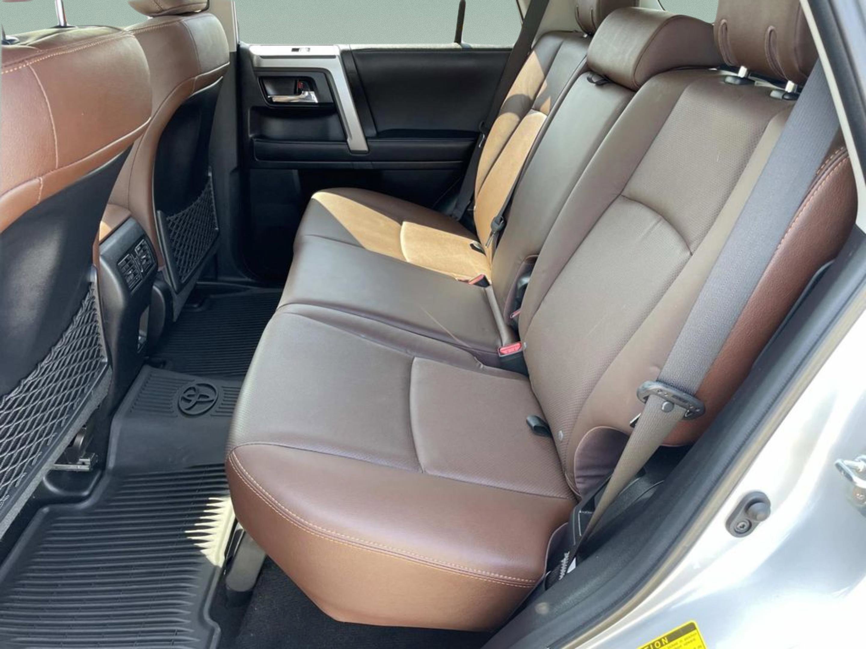 Used 2024 Toyota 4Runner Limited image 12