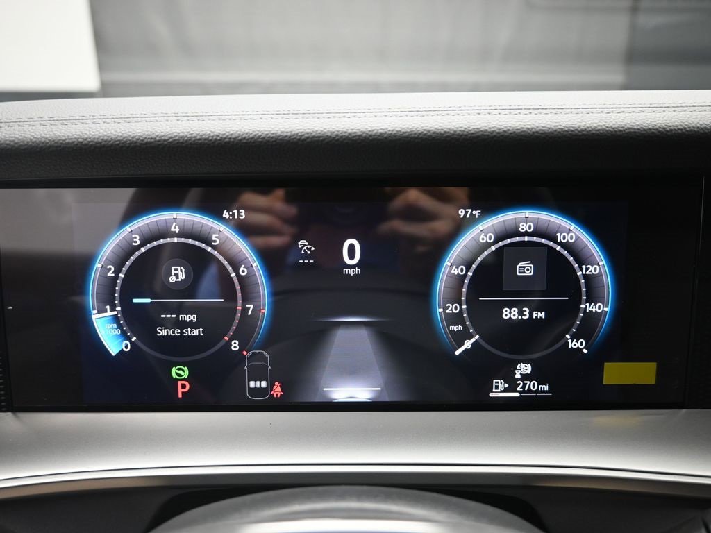 New 2025 Volkswagen Tiguan SE image 10