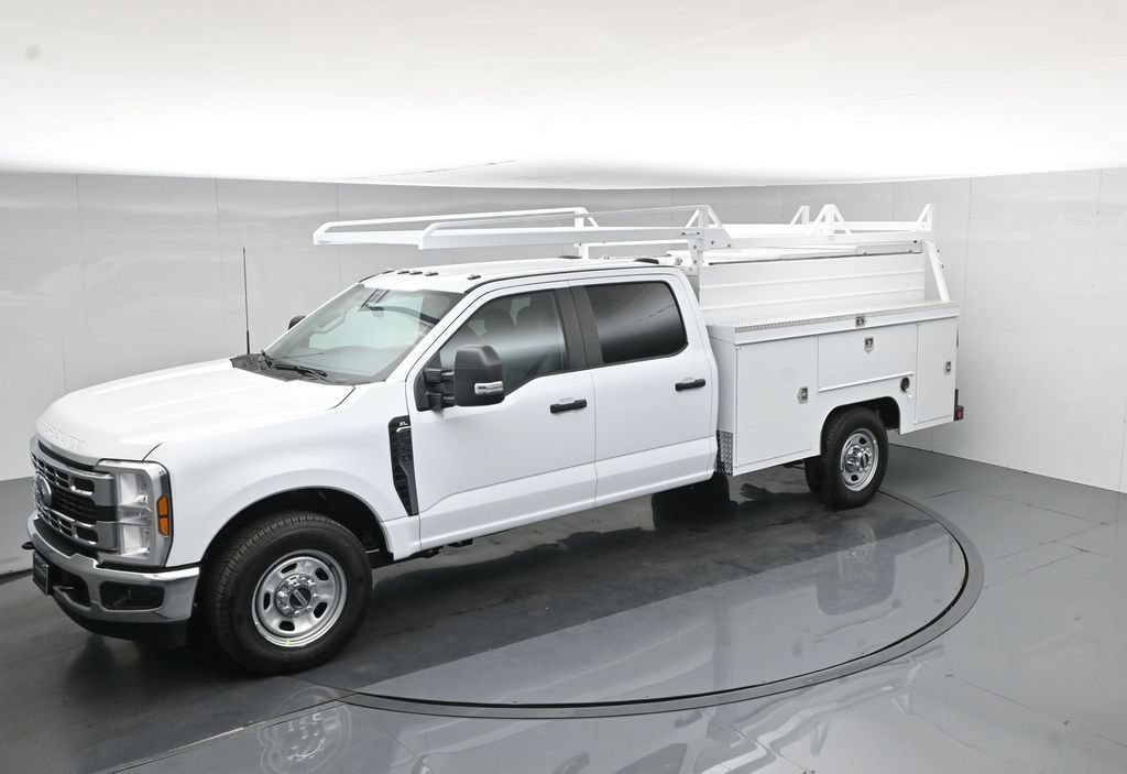 New 2026 Ford F350 XL w/ XL Chrome Package RWD image 45