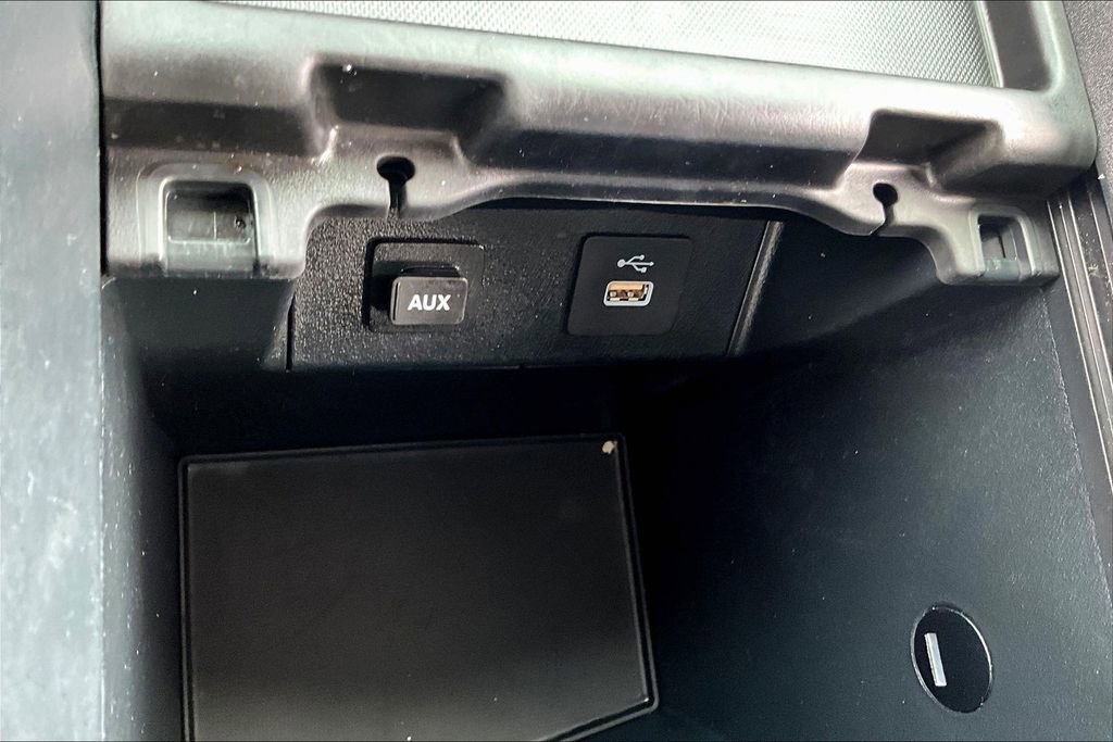 Certified 2024 Honda Odyssey Touring image 16