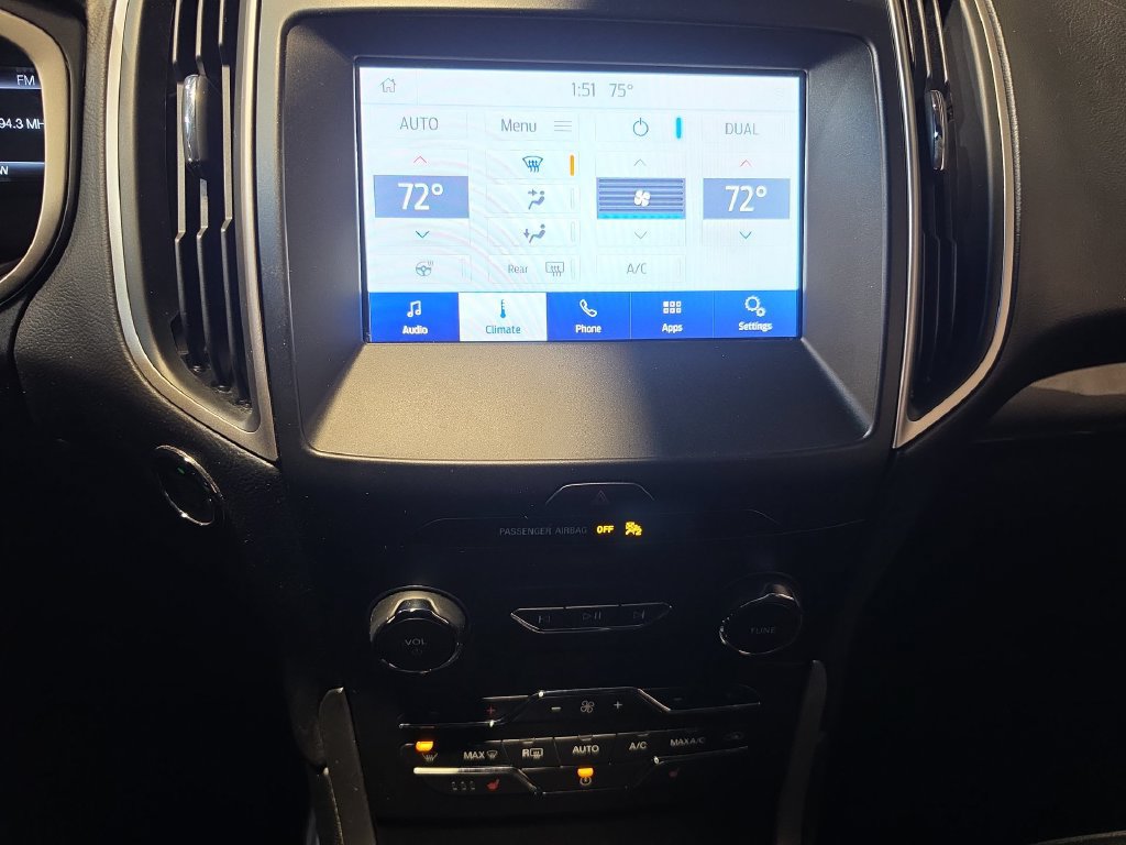 Used 2019 Ford Edge SEL w/ Equipment Group 201A AWD/4WD image 16