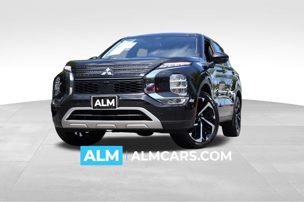 Used 2024 Mitsubishi Outlander SE