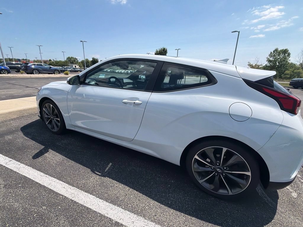 Used 2019 Hyundai Veloster 2.0 Premium FWD image 10