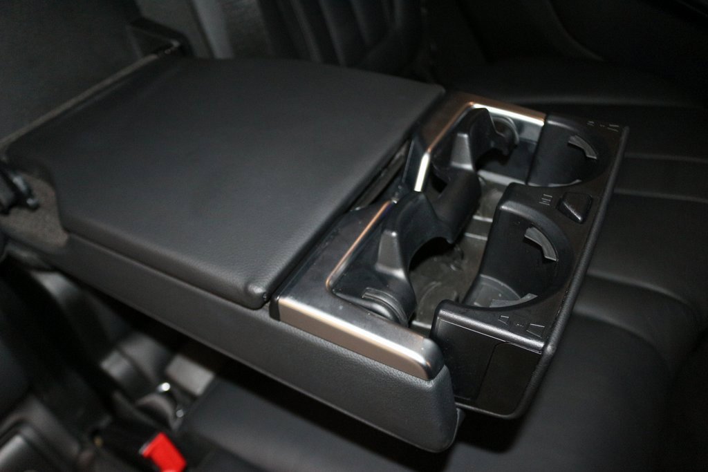 Used 2022 BMW X7 xDrive40i w/ Parking Assistance Package image 19