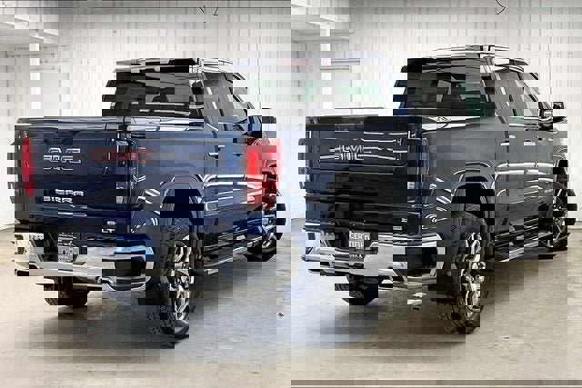 Certified 2023 GMC Sierra 1500 SLT w/ SLT Premium Package image 12
