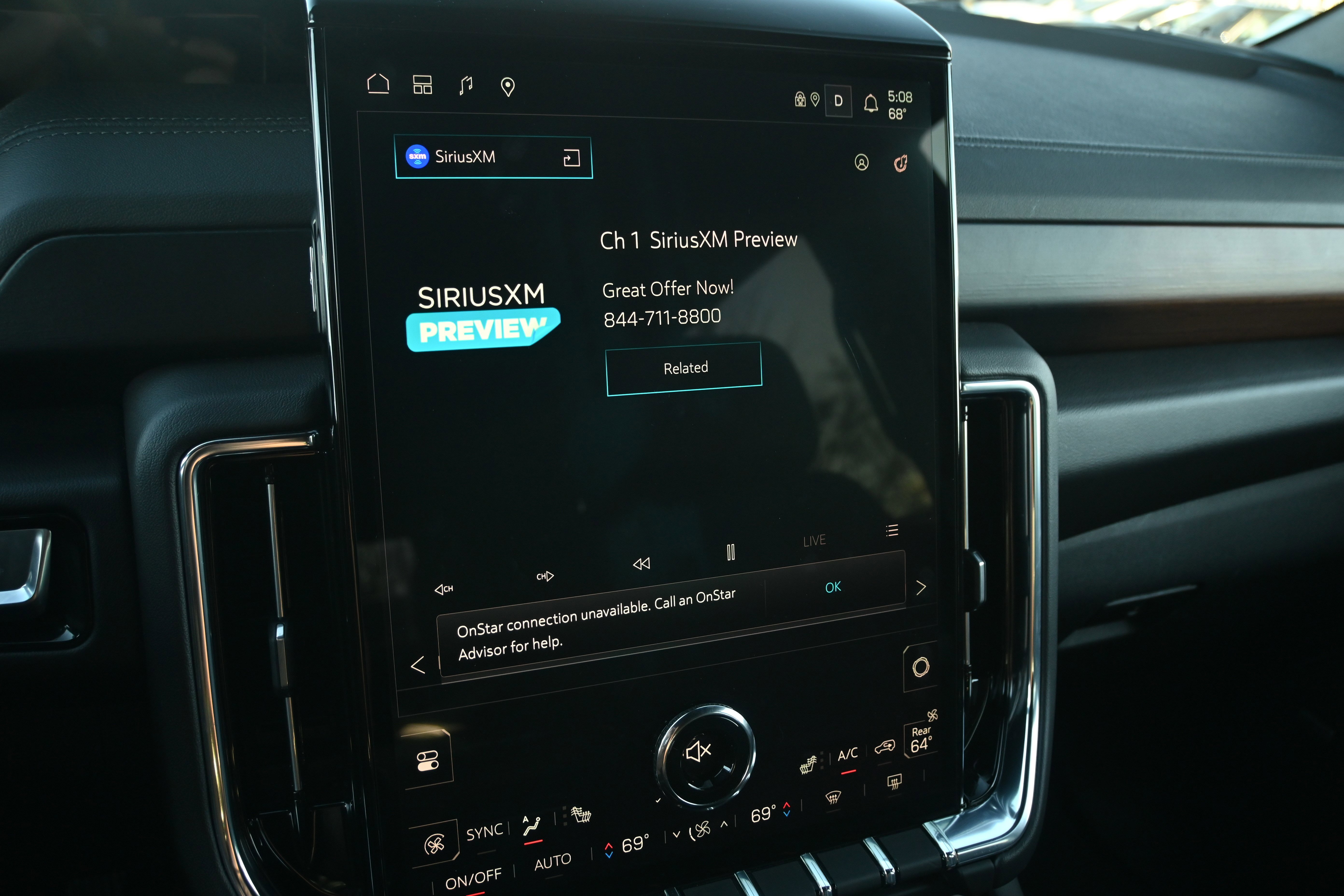 Used 2025 GMC Yukon Denali image 38