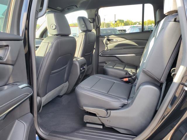 New 2026 Chevrolet Traverse LT w/ Driver Confidence Package image 24
