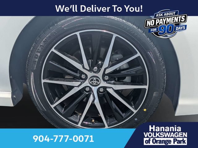 Used 2023 Toyota Camry SE FWD image 11