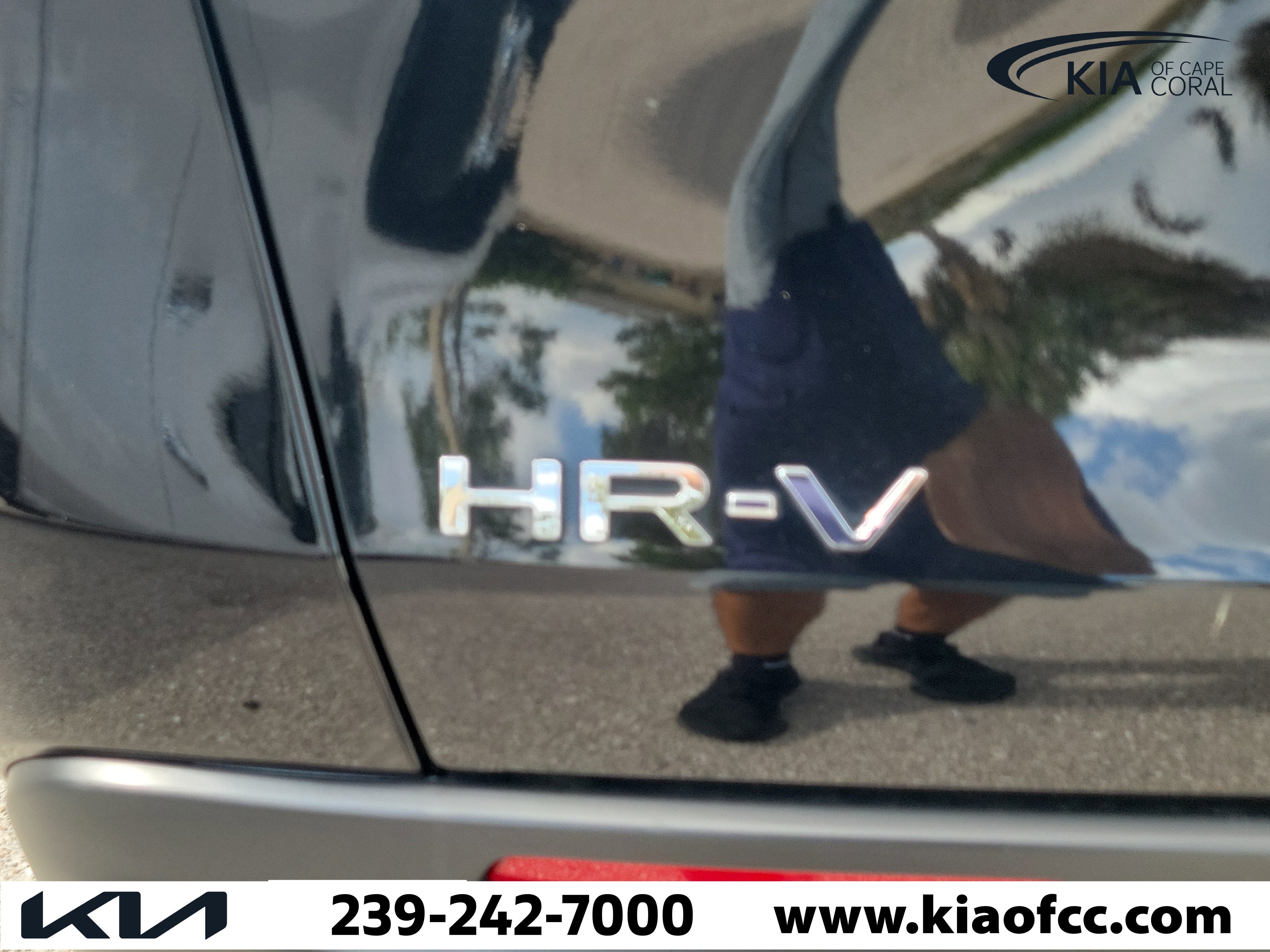 Used 2024 Honda HR-V Sport image 7