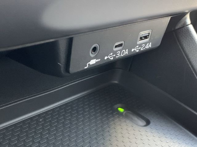 Used 2025 Subaru Crosstrek 2.5i Limited w/ Popular Package #4A image 26