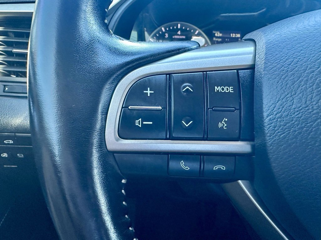 Used 2021 Lexus RX 350L FWD w/ Premium Package image 19