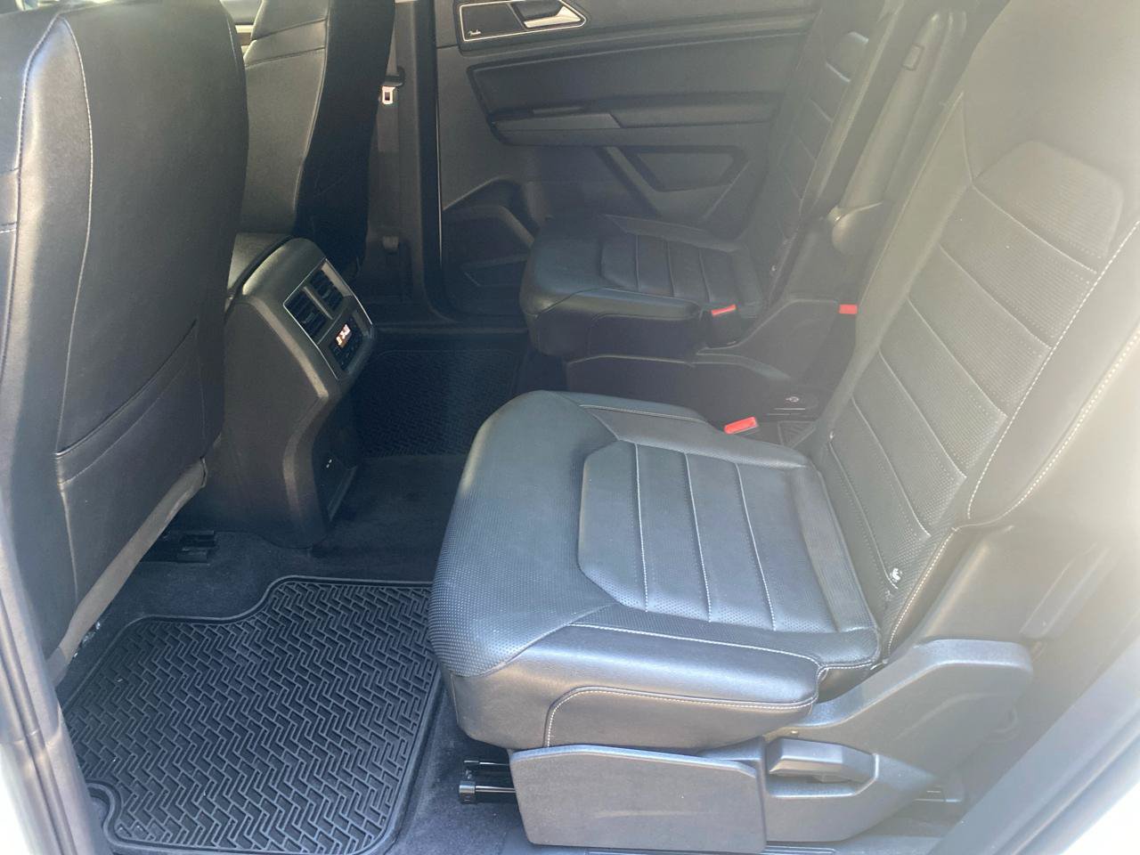 Used 2018 Volkswagen Atlas SEL Premium AWD/4WD image 10