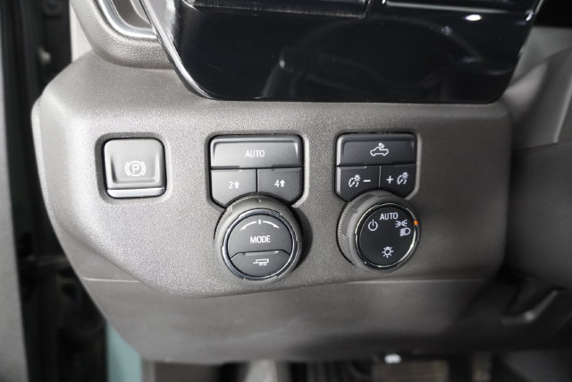 Used 2025 Chevrolet Silverado 1500 LT AWD/4WD image 26