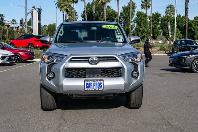 Used 2024 Toyota 4Runner SR5 image 3