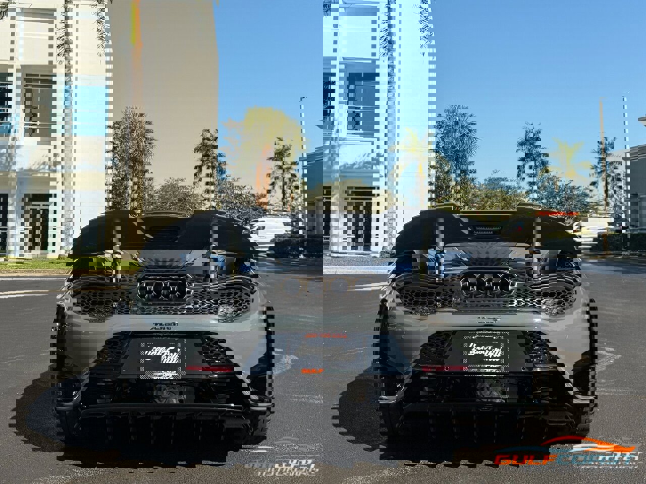 Used 2022 McLaren 765LT image 51