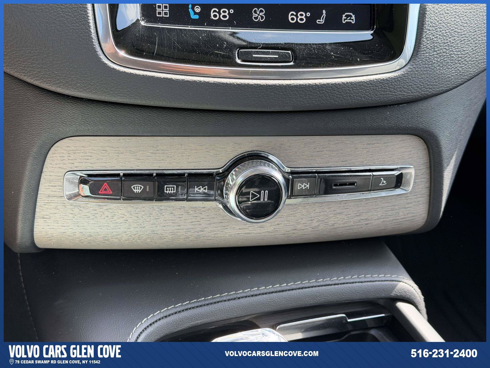Used 2025 Volvo XC90 T8 Ultra w/ Protection Package Premier AWD/4WD image 28