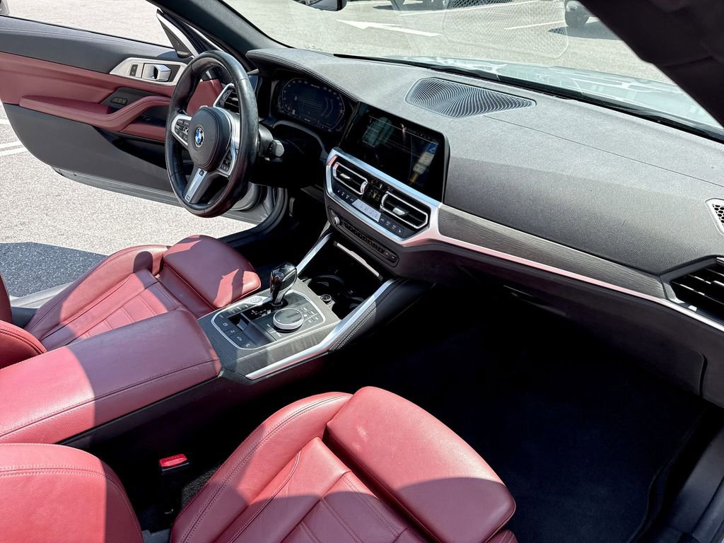 Used 2022 BMW 440i xDrive Convertible w/ Premium Package image 32