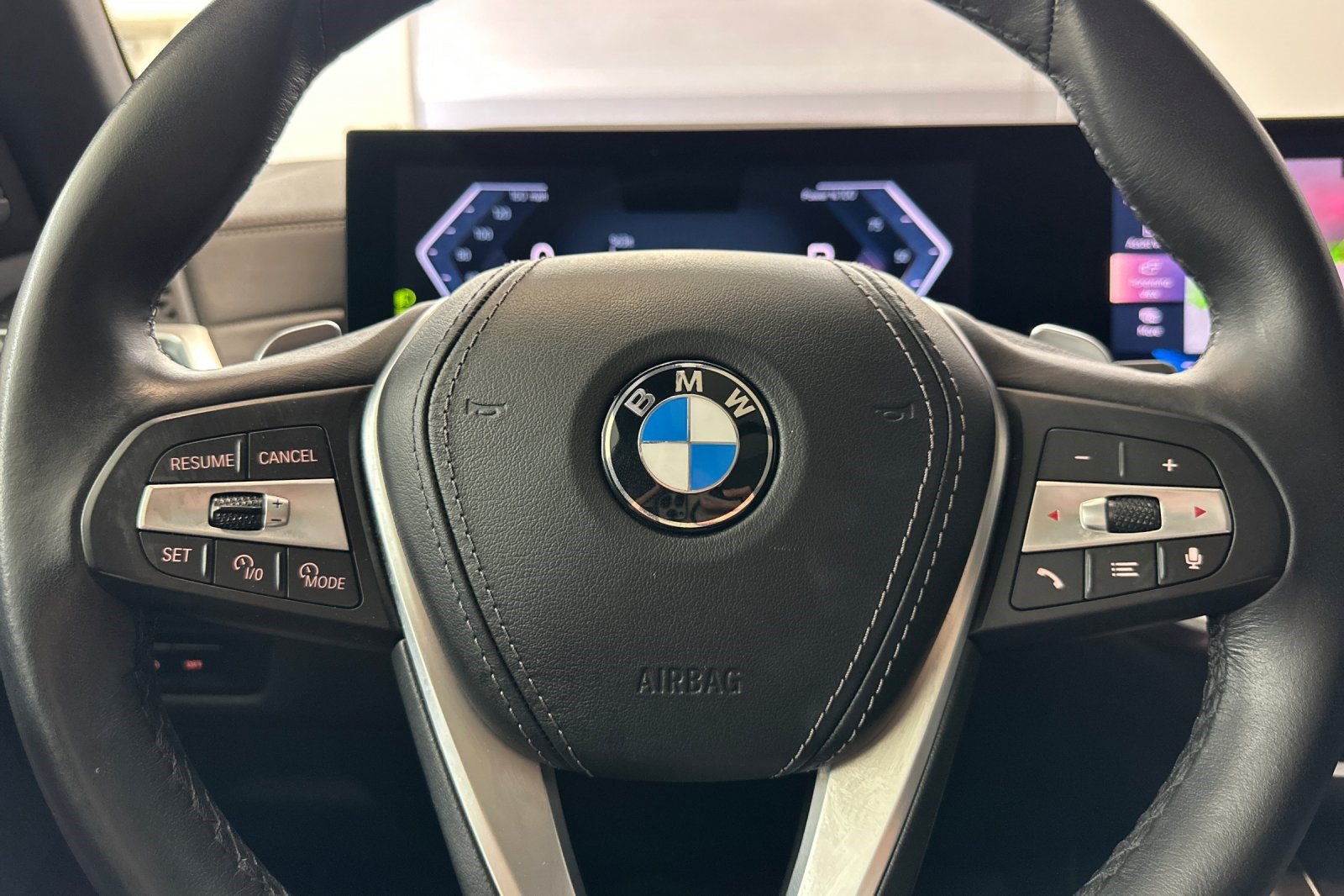 Certified 2025 BMW X5 xDrive40i w/ Parking Assistance Package AWD/4WD image 11