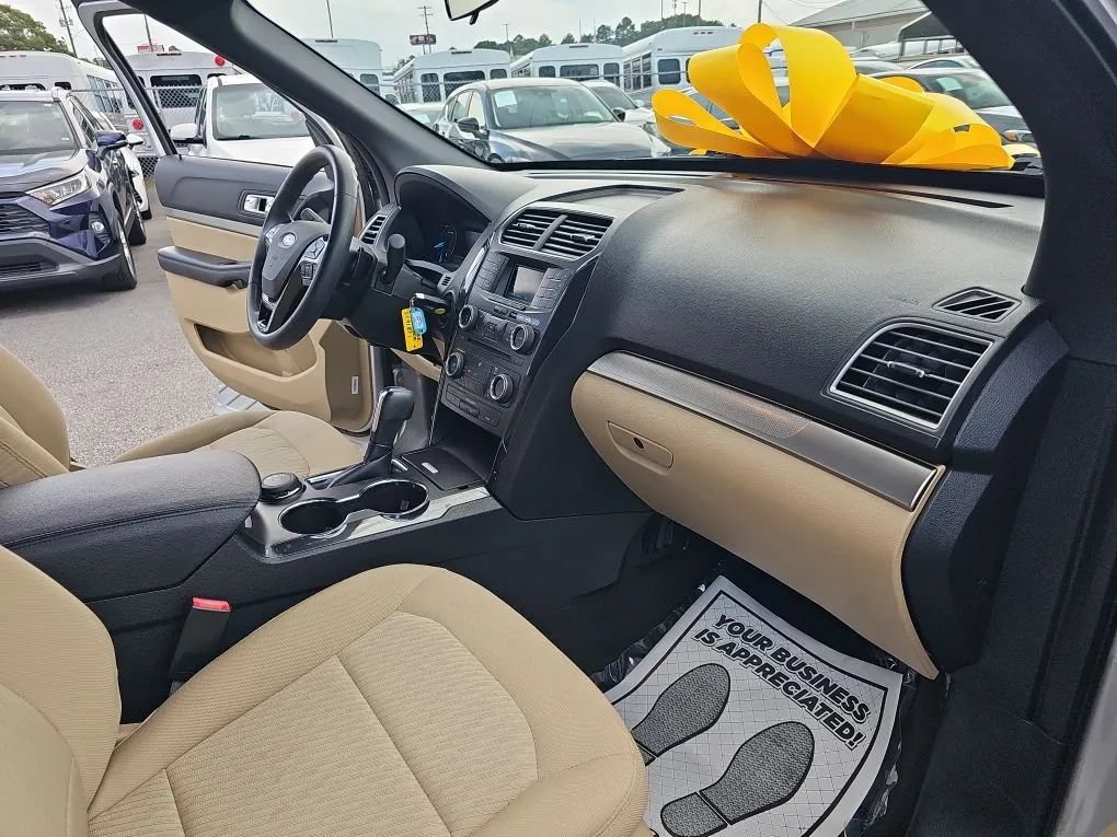 Used 2017 Ford Explorer 4WD image 22
