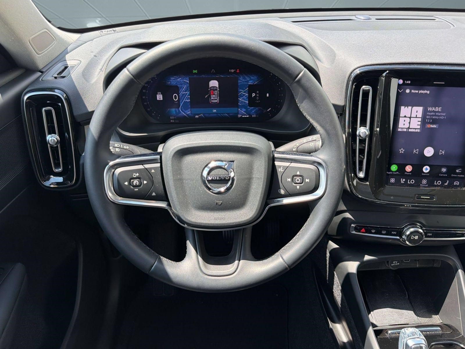 Used 2023 Volvo XC40 B4 Plus w/ Protection Package Premier FWD image 26