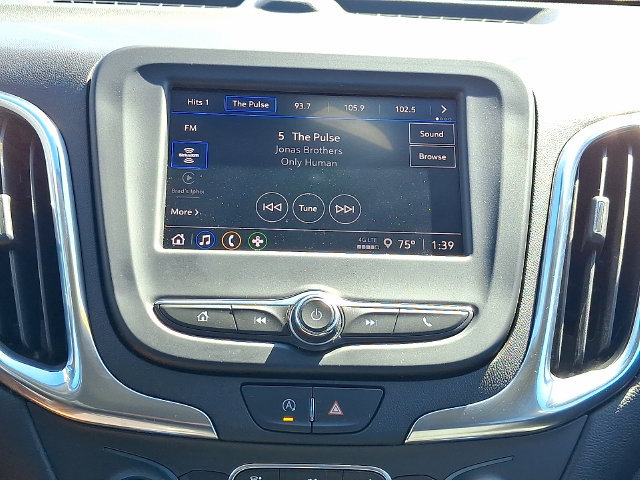 Used 2022 Chevrolet Equinox LT AWD/4WD image 16