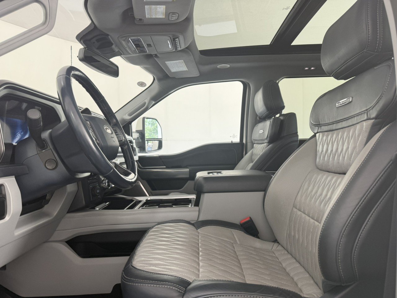 Certified 2023 Ford F450 Limited AWD/4WD image 17
