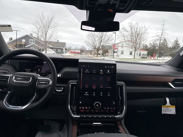 New 2026 GMC Yukon Denali w/ Sun & Power Step Package image 13