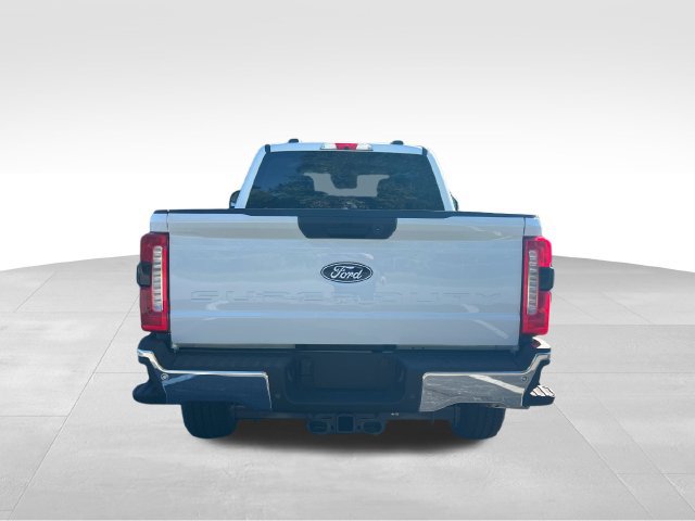 New 2027 Ford F350 XLT w/ 360-Degree Camera Package AWD/4WD image 5