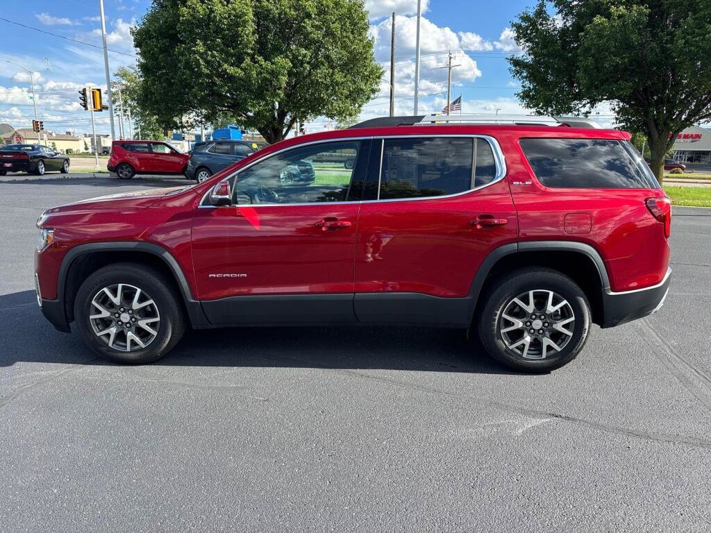 Used 2023 GMC Acadia SLE w/ Driver Convenience Package AWD/4WD image 2
