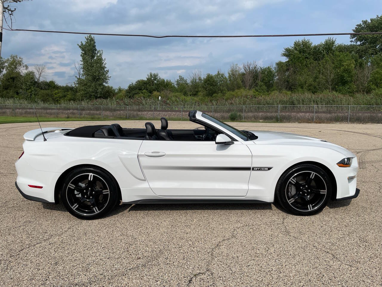Used 2021 Ford Mustang GT Premium w/ California Special Package RWD image 79
