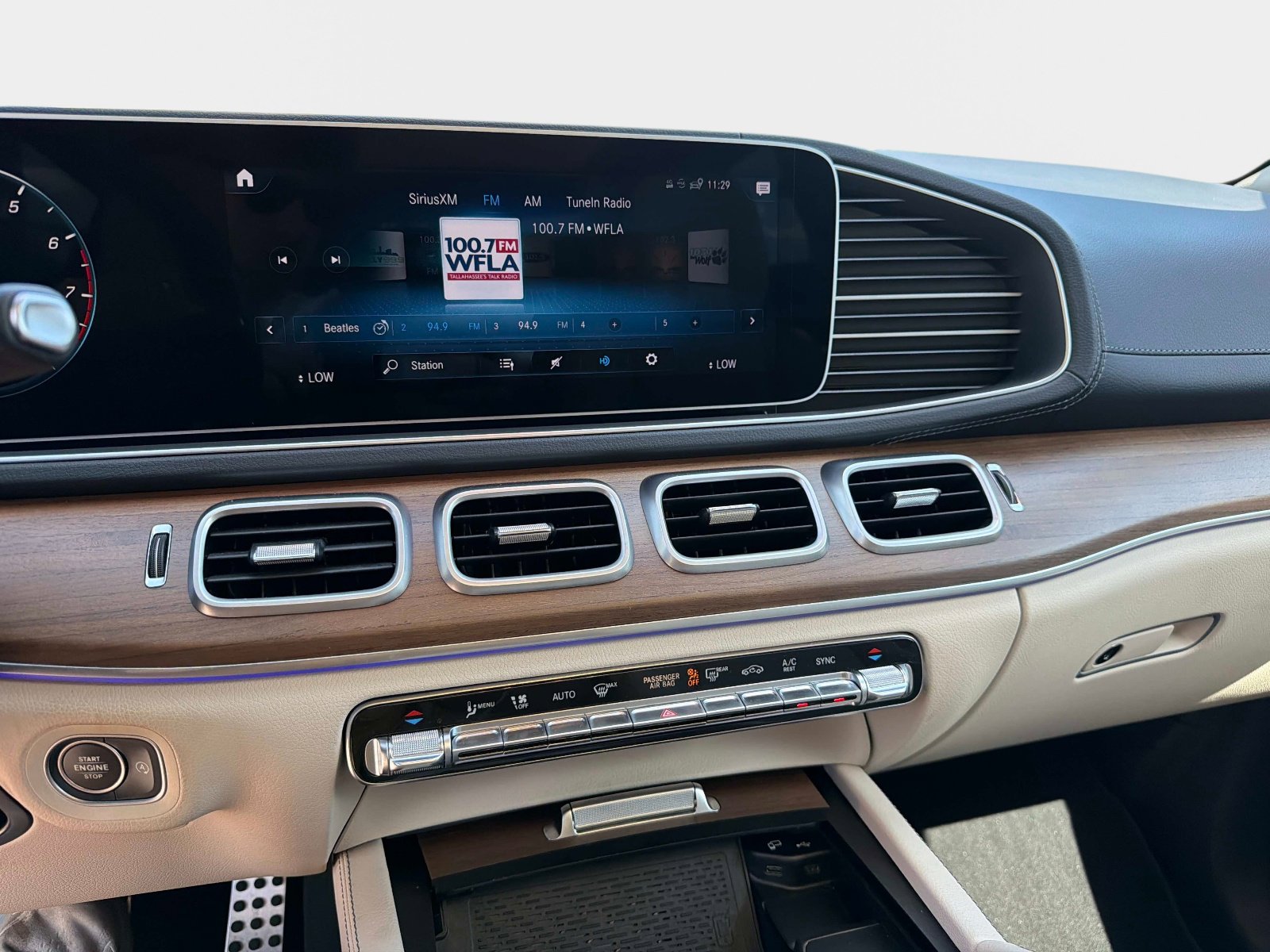 Certified 2021 Mercedes-Benz GLS 580 4MATIC image 22