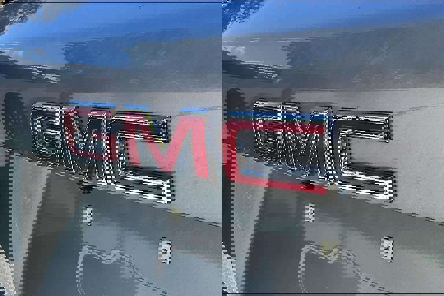 Used 2026 GMC Terrain Elevation image 31