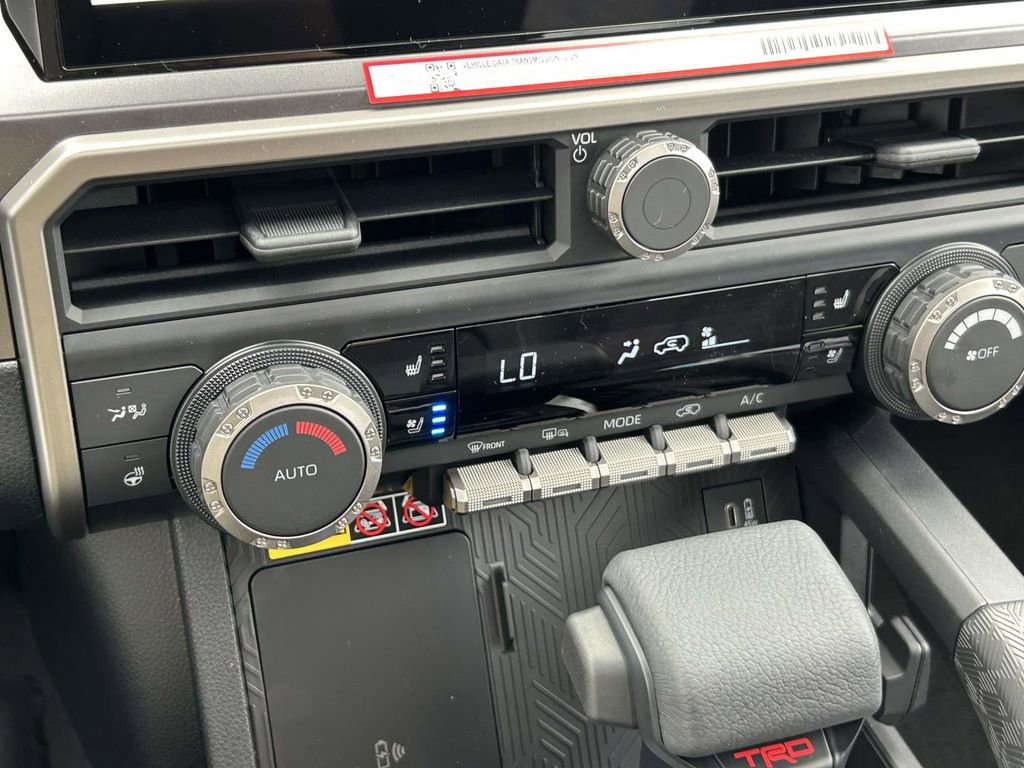 Used 2026 Toyota 4Runner TRD Off-Road Premium AWD/4WD image 28