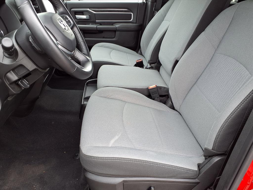 Used 2024 RAM 2500 Big Horn w/ Bed Utility Group image 3