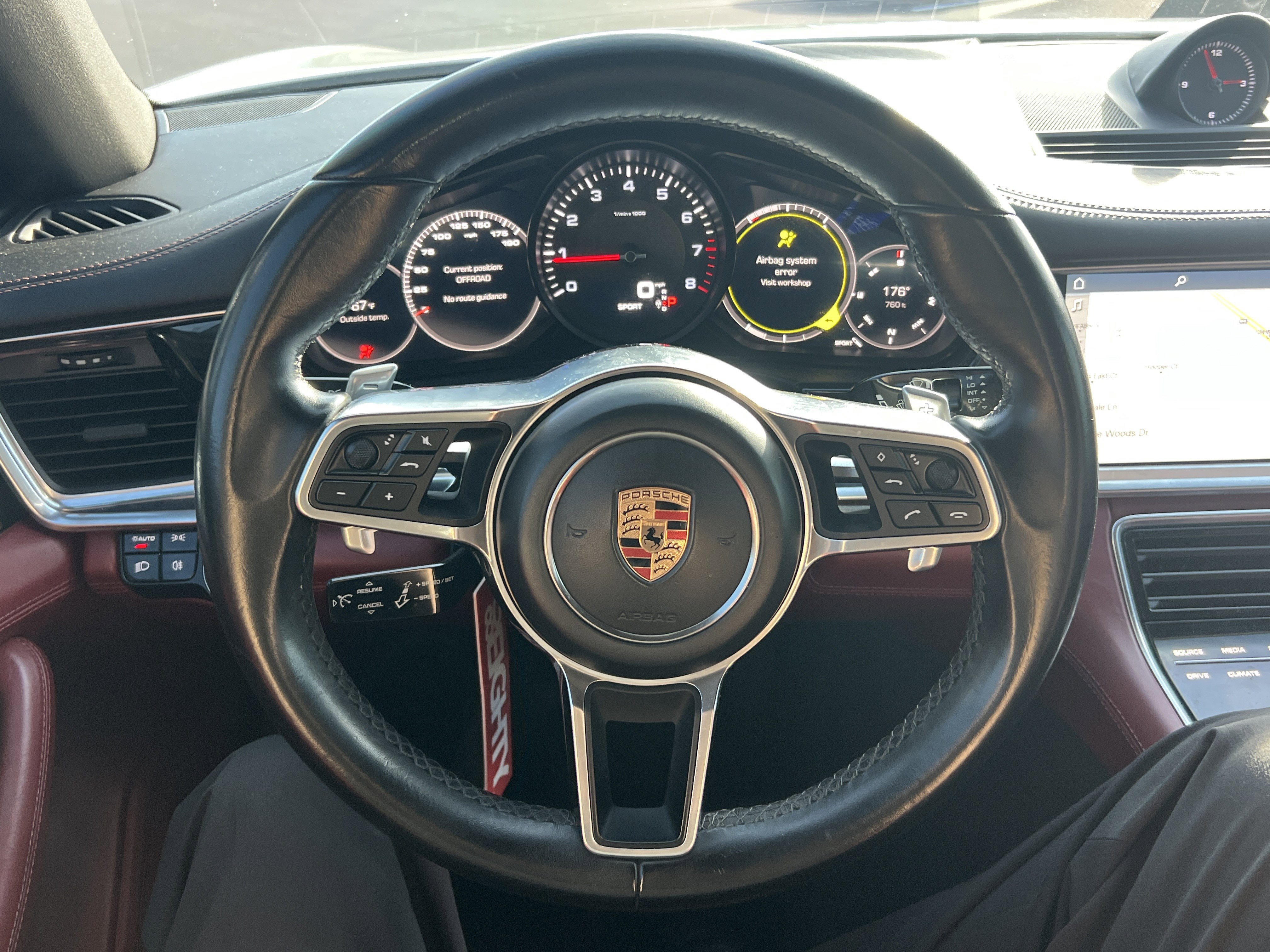 Used 2017 Porsche Panamera 4 image 18