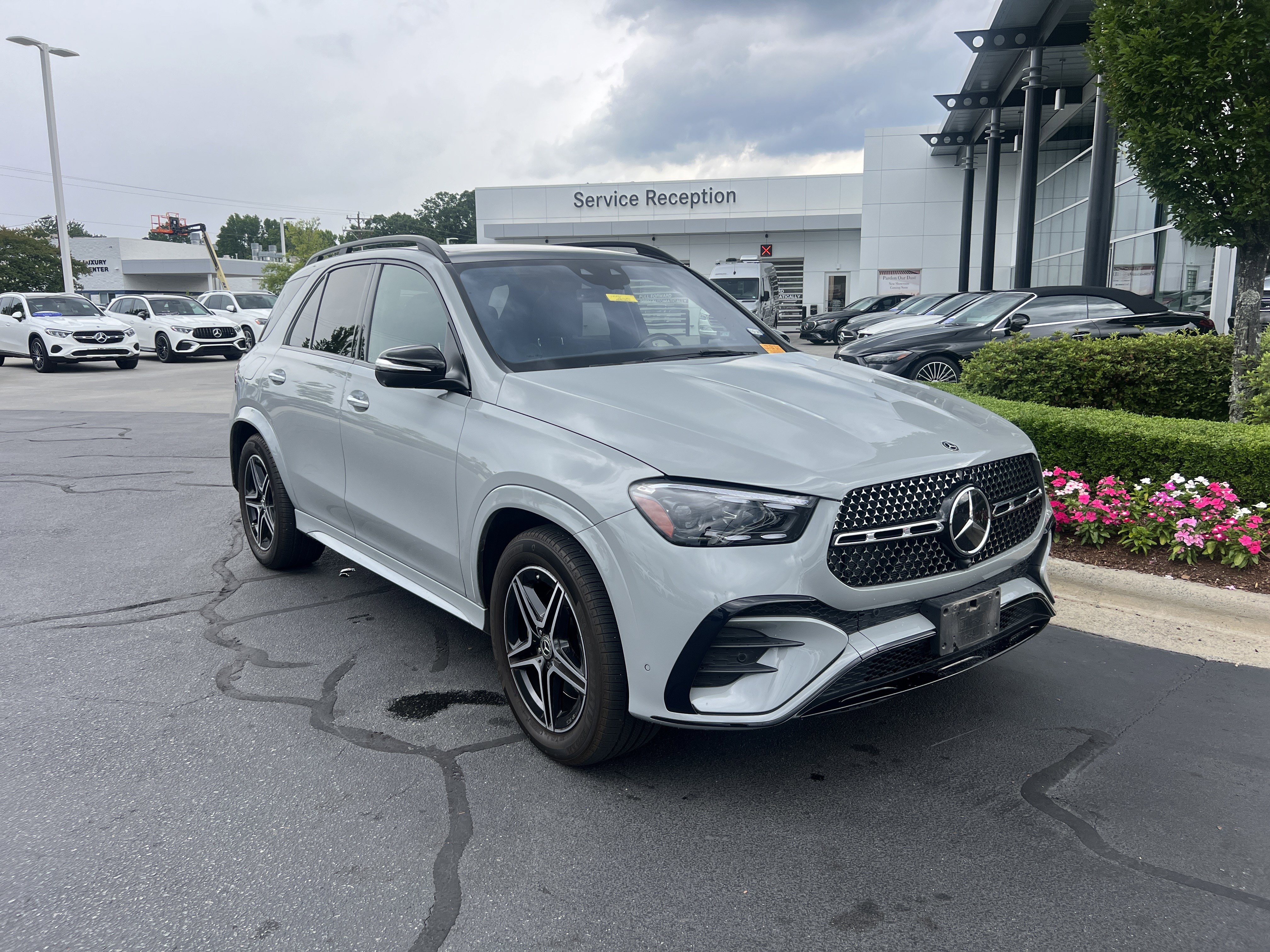 Used 2024 Mercedes-Benz GLE 450 4MATIC video 2