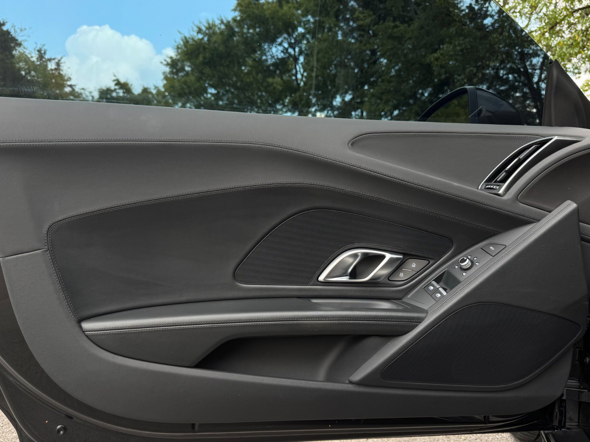 Used 2018 Audi R8 V10 image 71